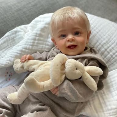 RXDOLL Reborn Kleinkind Puppen 24 Zoll 60CM Realistische Baby Puppe Junge Blonde Haare Real Life Todder Reborn Puppe Süßes Lächeln Junge Stoff Körper für Kinder Geschenk